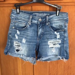 American Eagle shorts size 6